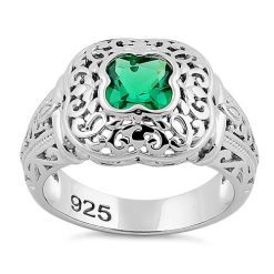 Alternative view of 925 Sterling Silver Quatrefoil Emerald CZ Ring