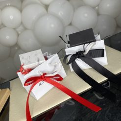 Gift Wrapping - Image 4