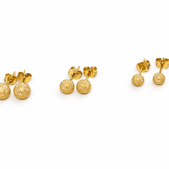 18 Karat Yellow Gold Shimmering Studs With Push Back